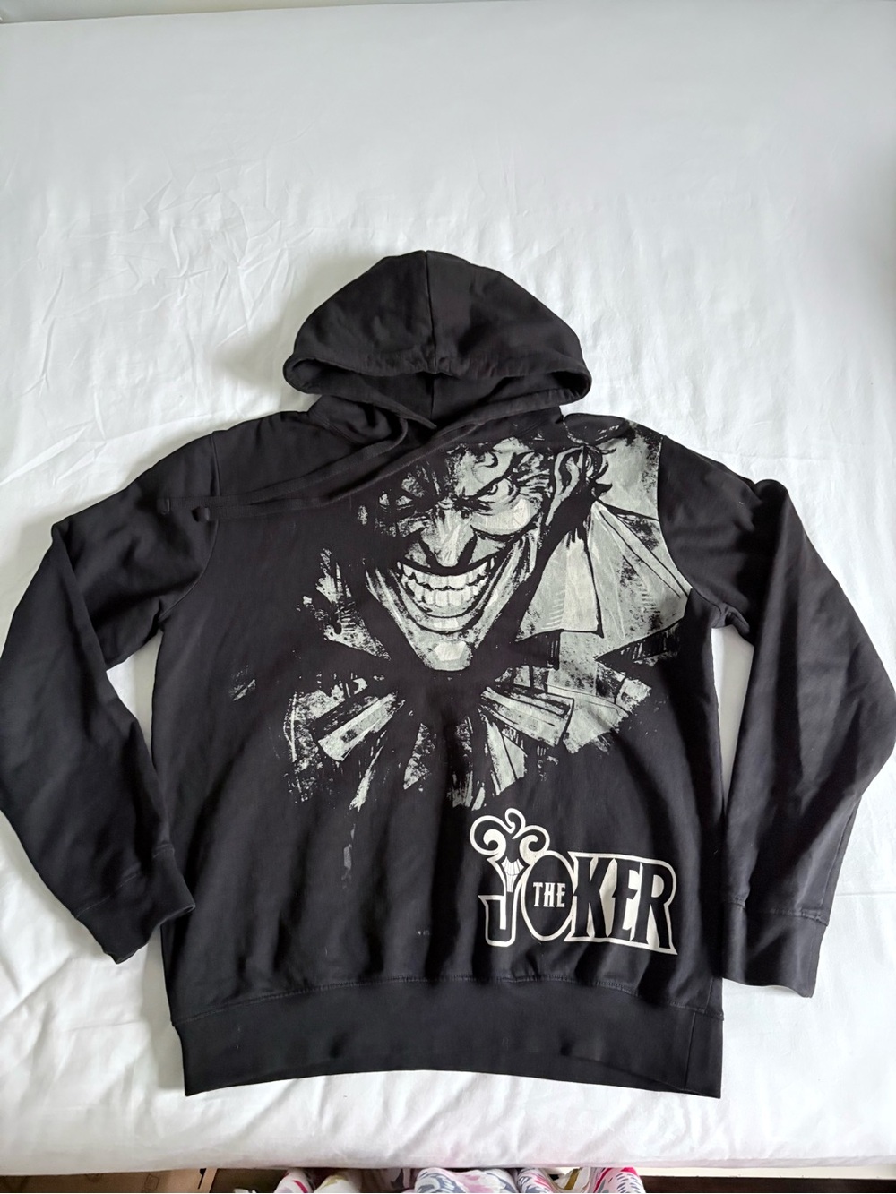Batman Black Joker Graphic Hoodie Teen Size M (14)